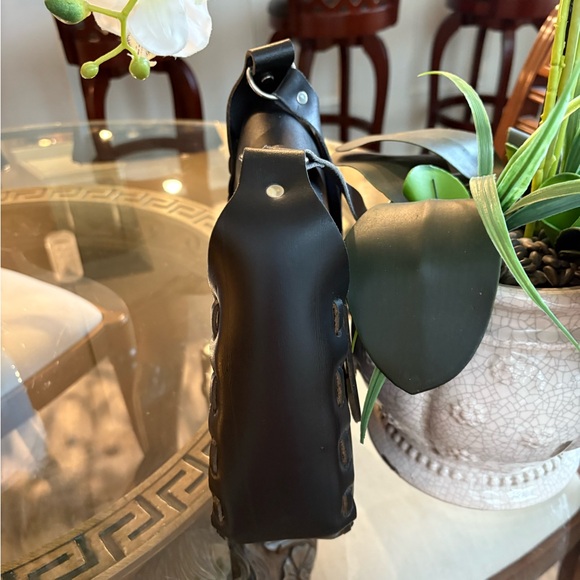 🖤🖤VINTAGE HARLEY DAVIDSON BLACK LEATHER SADFLE BAG!🖤🖤 - Picture 5 of 8